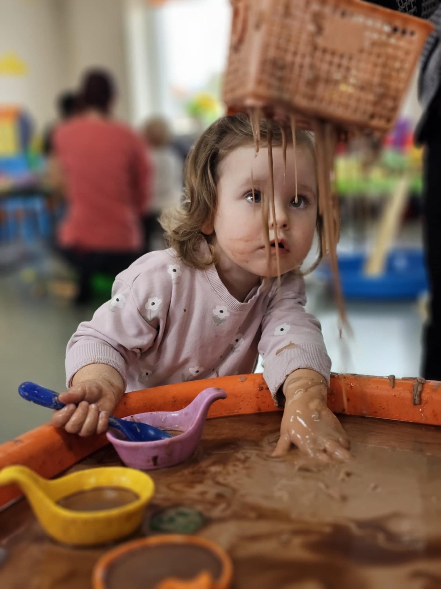 Kūrybiški lavinamieji užsiėmimai vaikams nuo 9 mėnesių iki 7 metų